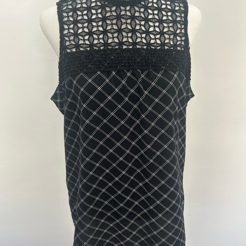 Maurices Black Plaid Sleeveless Top‎ Lace Yoke Detail - Medium